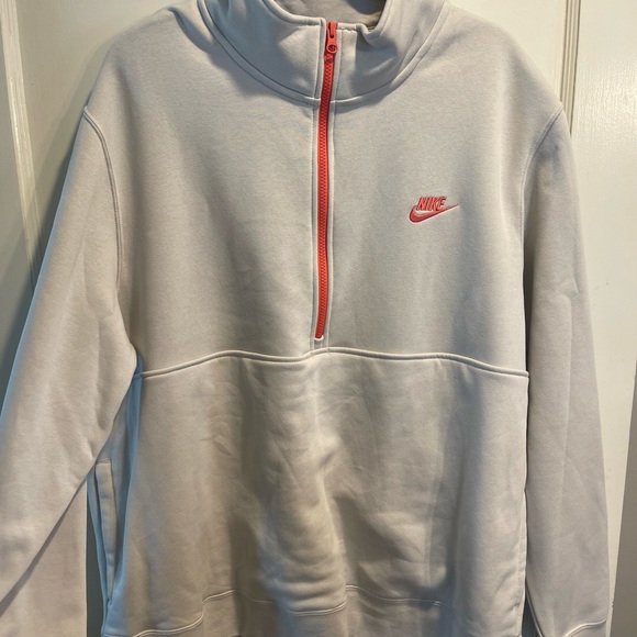 Men's Nike Club Pullover - Picture 3 of 6